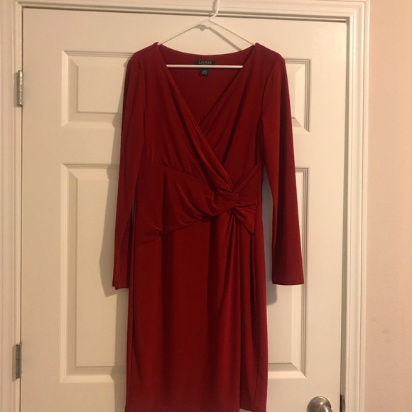 Red long sleeve dress - Picture 2 of 5